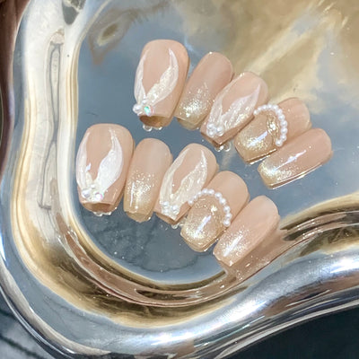 Pearlescent Nude Waves